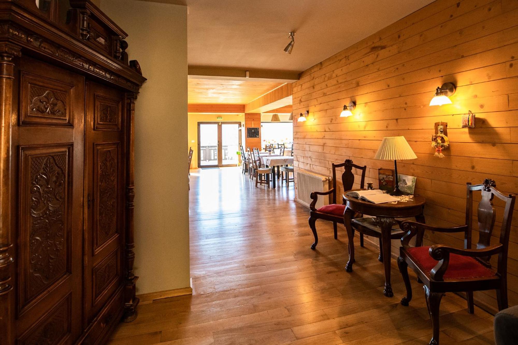 Bucovina Lodge Pension فاما المظهر الخارجي الصورة