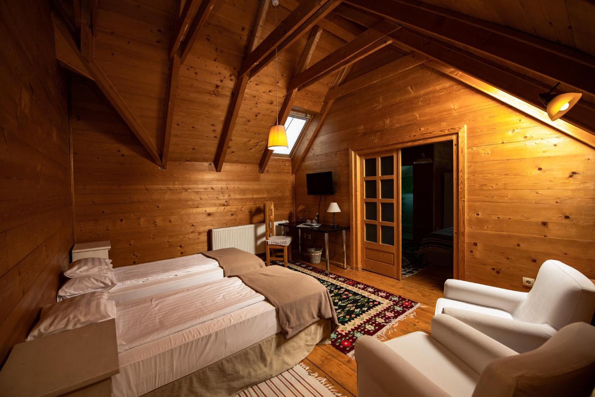 Bucovina Lodge Pension فاما المظهر الخارجي الصورة