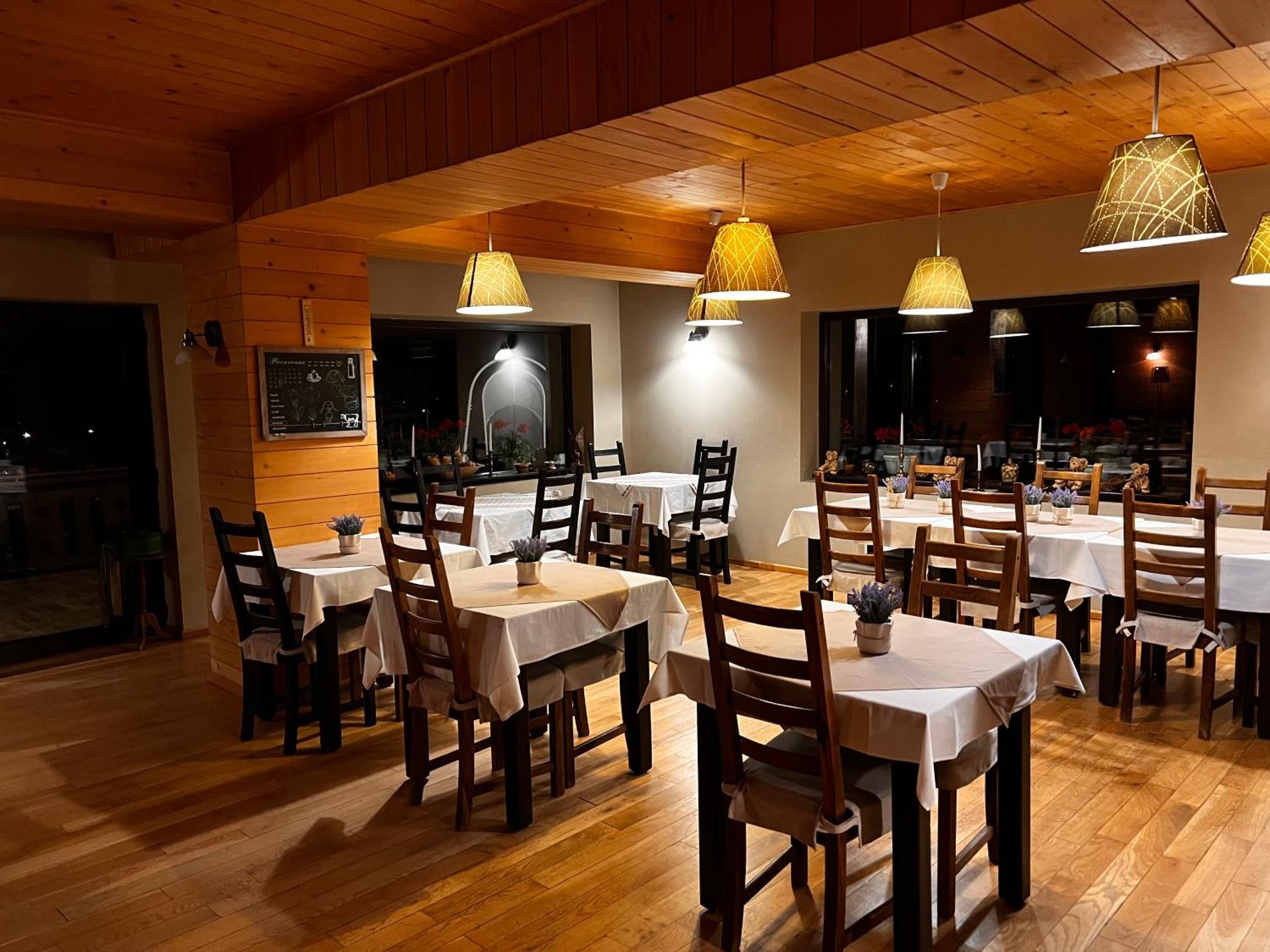Bucovina Lodge Pension فاما المظهر الخارجي الصورة