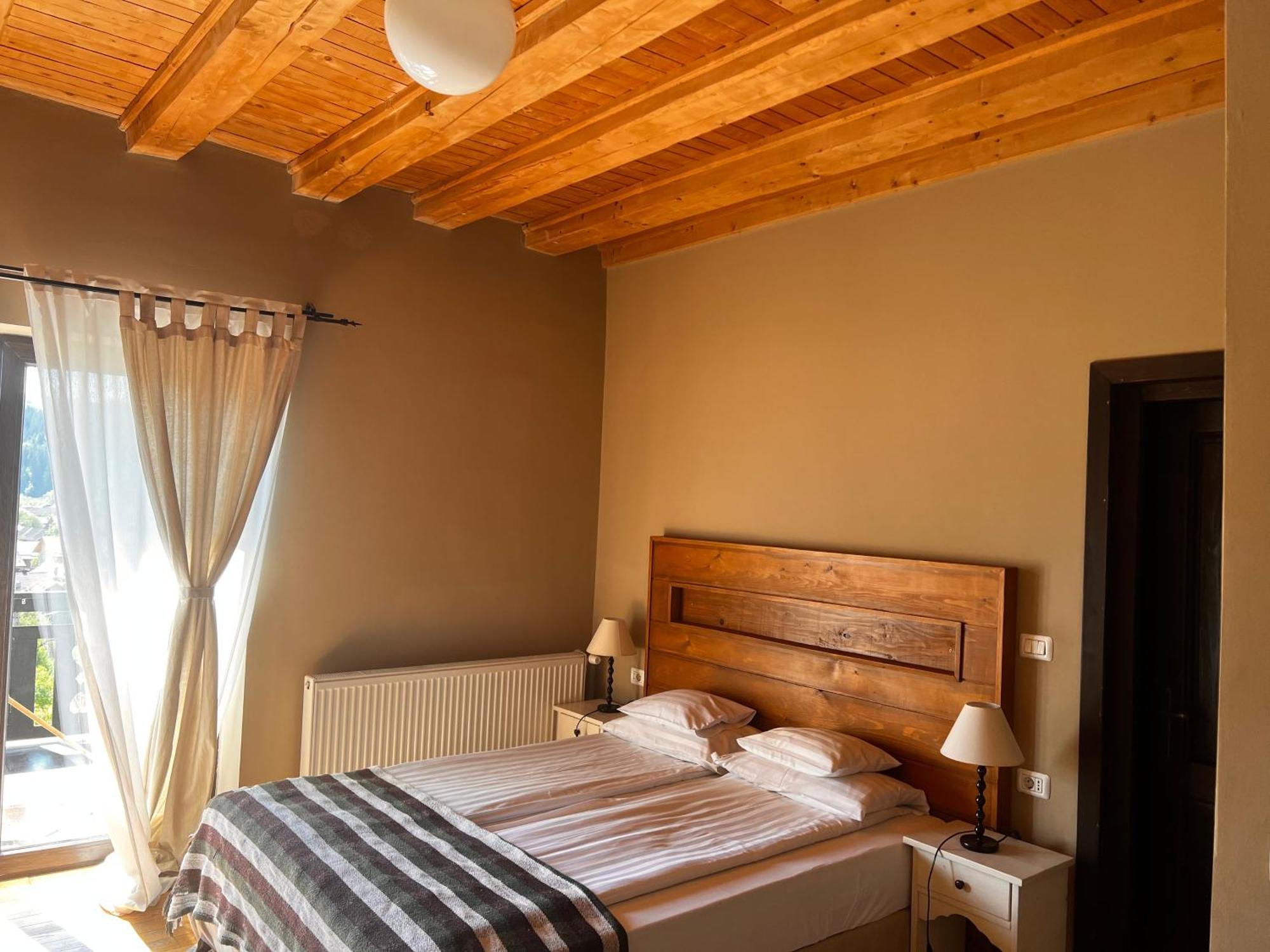 Bucovina Lodge Pension فاما المظهر الخارجي الصورة